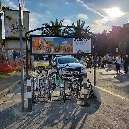 B&B Lido Apartament 10A Civitanova Marche Kültér fotó