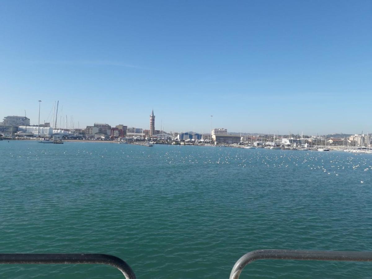 B&B Lido Apartament 10A Civitanova Marche Kültér fotó