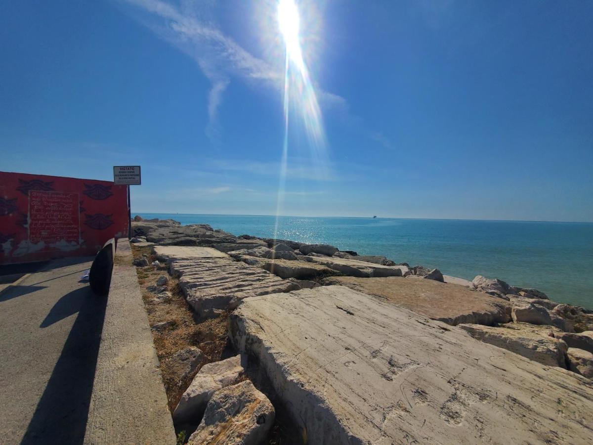 B&B Lido Apartament 10A Civitanova Marche Kültér fotó