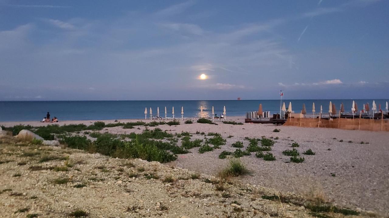 B&B Lido Apartament 10A Civitanova Marche Kültér fotó